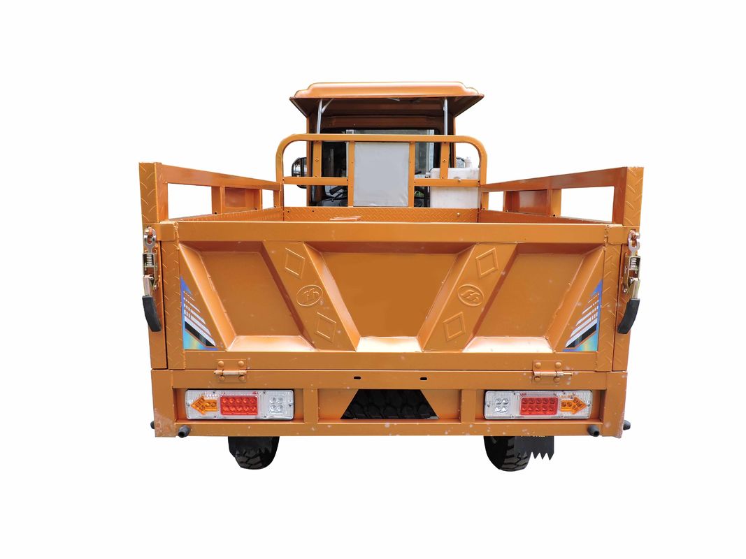 Shaft Drive 3 Wheel Cargo Motor Tricycle Open Body Type 1700 * 1250mm High Loading Capacity
