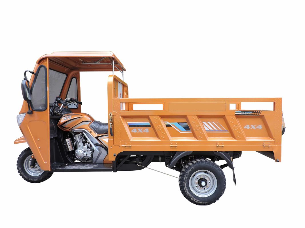Shaft Drive 3 Wheel Cargo Motor Tricycle Open Body Type 1700 * 1250mm High Loading Capacity